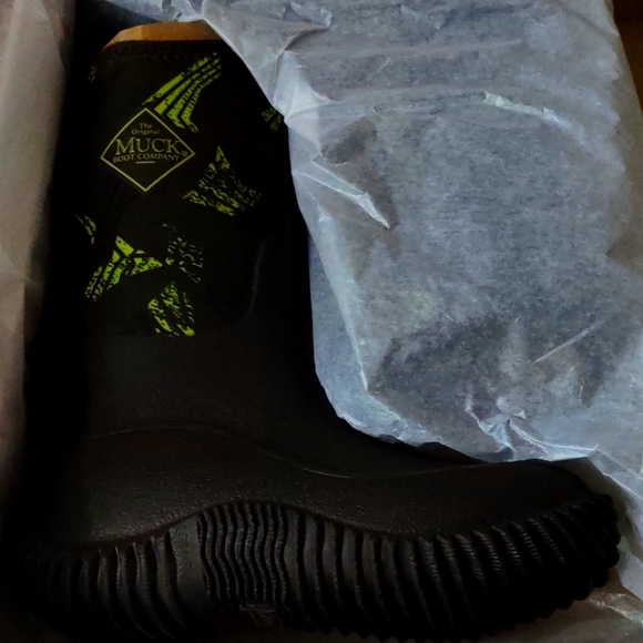 New muck boots hale sub freezing winter  bracken/ geo print sz 11 - Picture 1 of 8